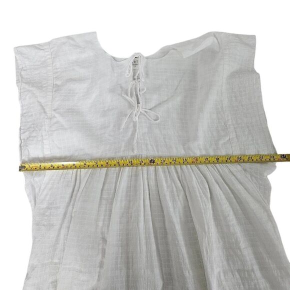 Mirth Sonoma dress box weave  in white - Picture 8 of 10